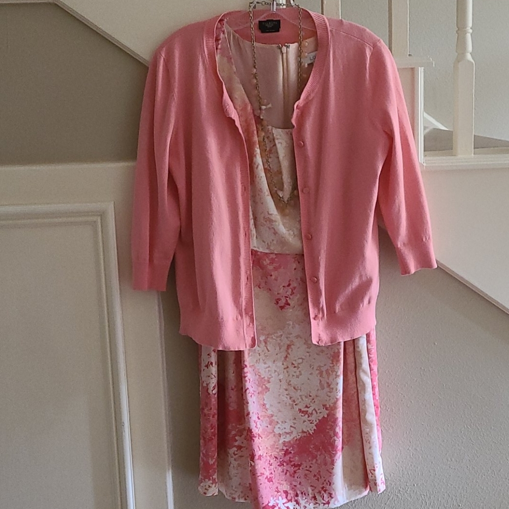Beautiful pink/creme/peach Loft dress in excellent condition! - Picture 2 of 15